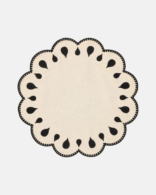 Gotas Placemat and Napkin, Beige with Black